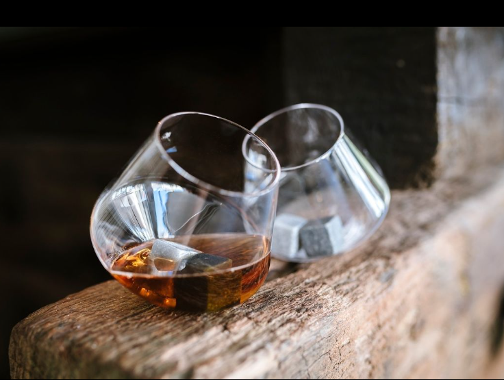 Rocking Whisky Glasses